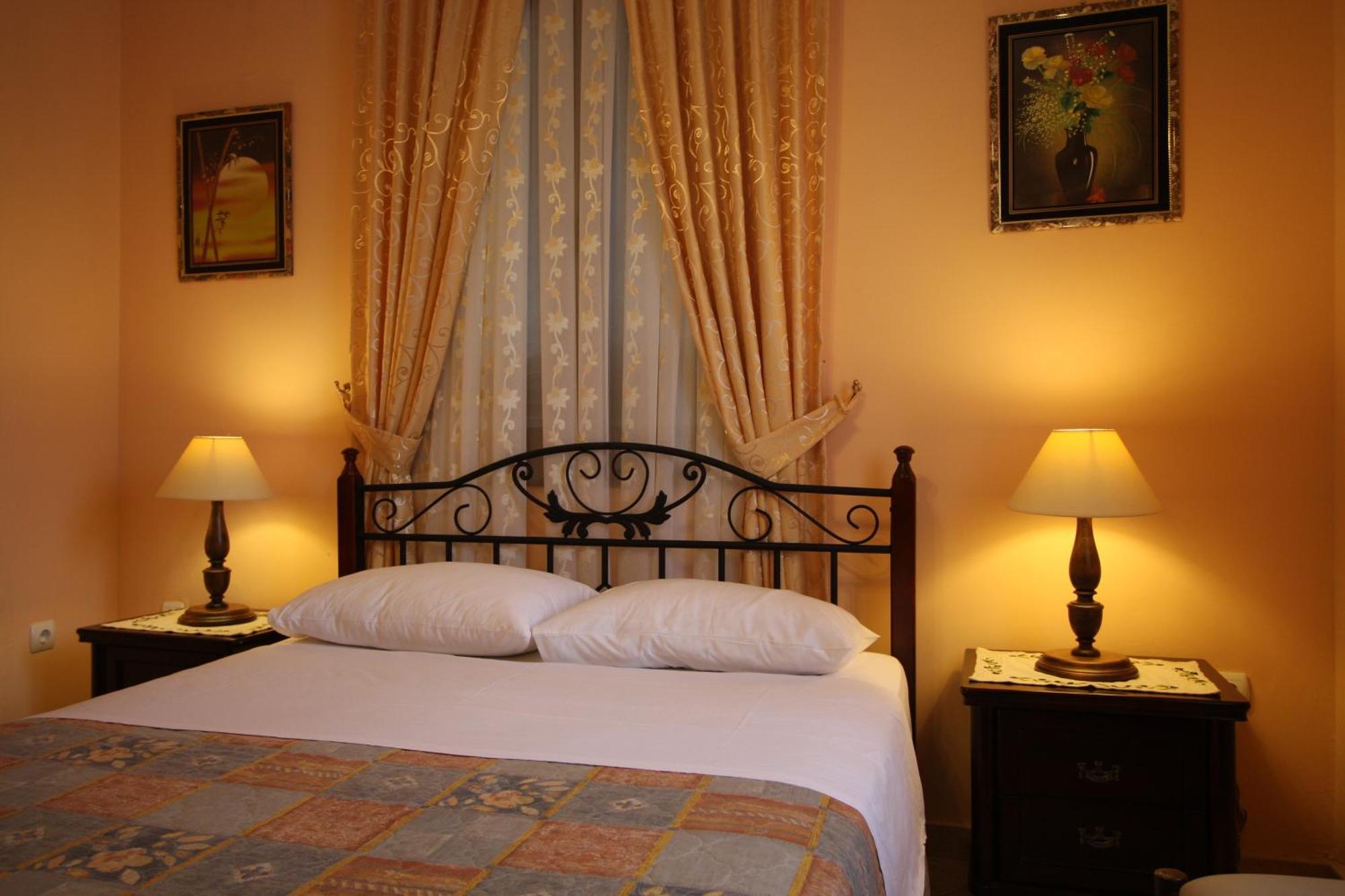 Sofia Pension Rhodes City ภายนอก รูปภาพ