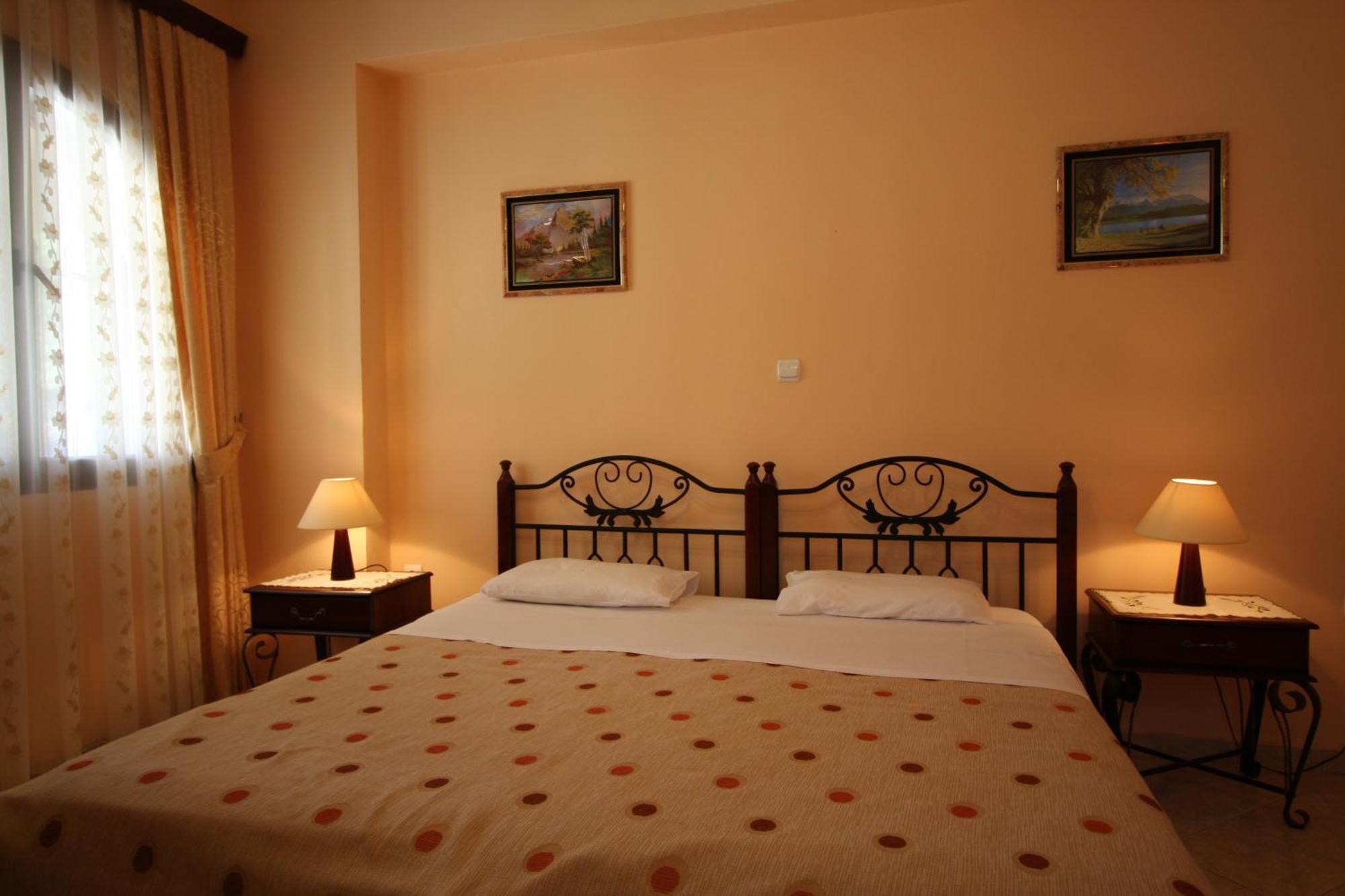 Sofia Pension Rhodes City ภายนอก รูปภาพ