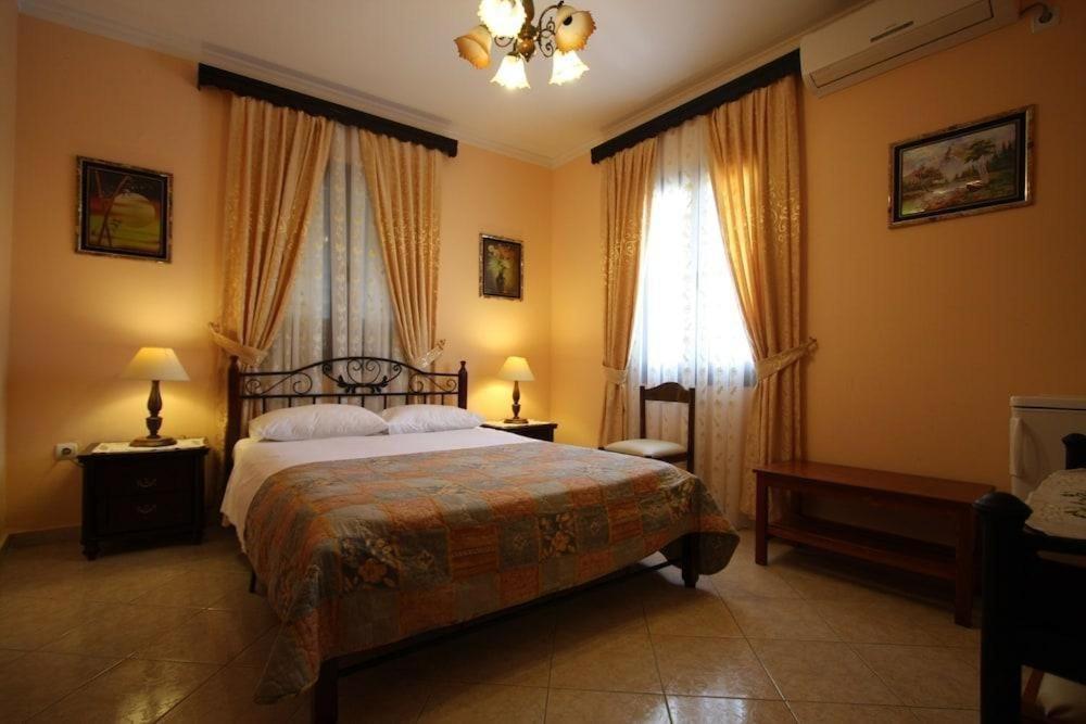 Sofia Pension Rhodes City ภายนอก รูปภาพ